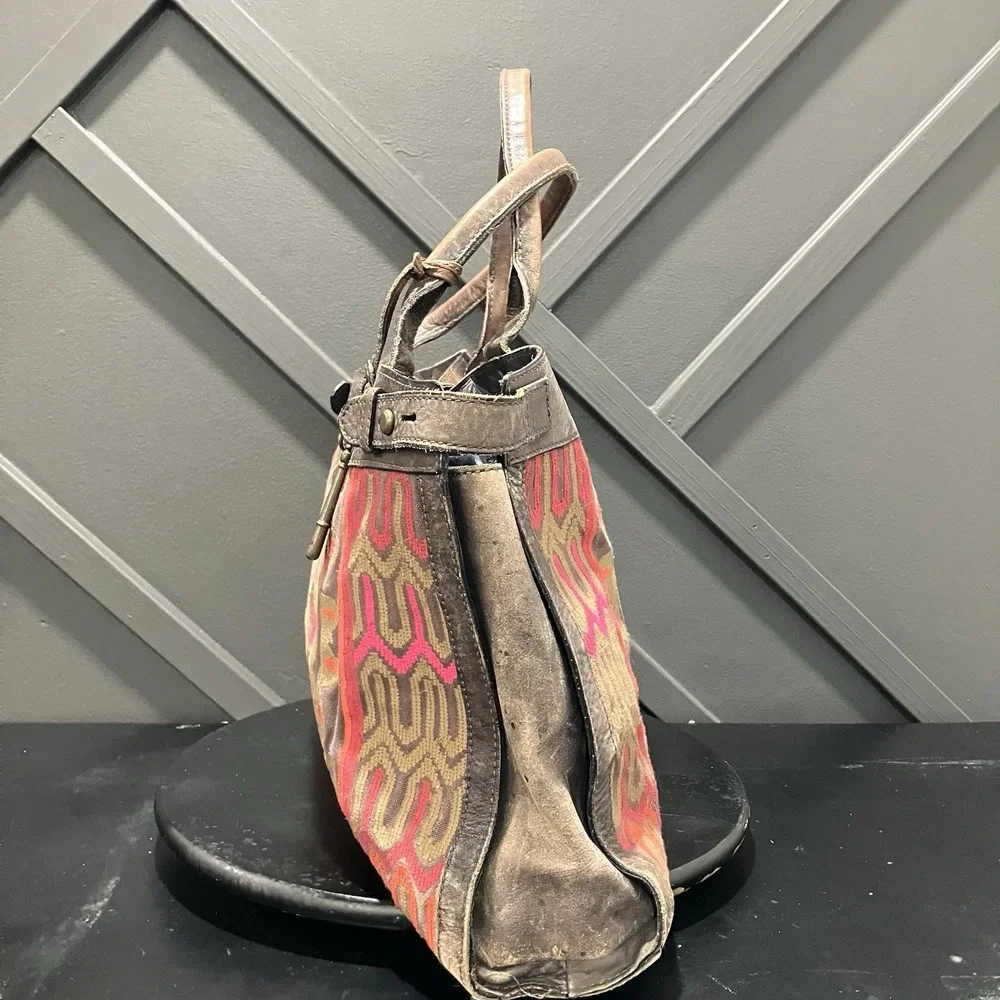 Fossil Vintage Leather Tapestry Satchel Handbag Boho Floral Key Charm Brown
